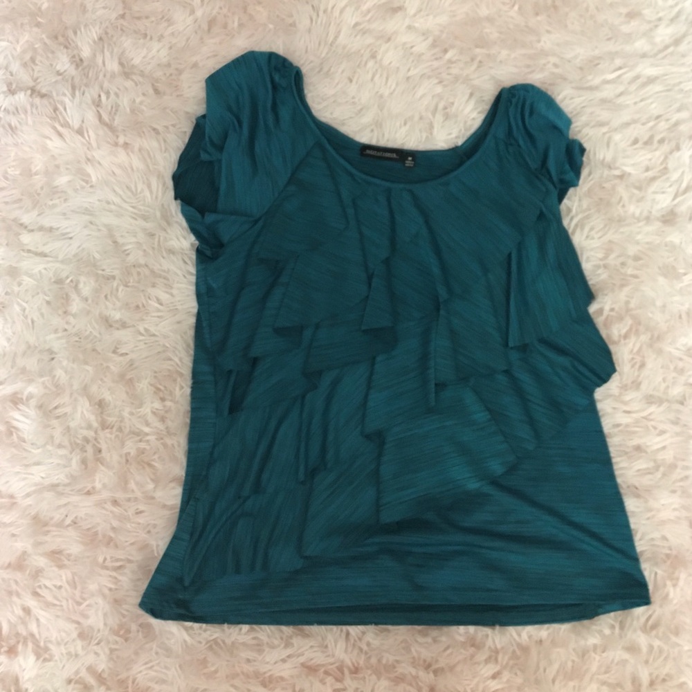 🎈5 for $25 - Ruffled turquoise top - Picture 3 of 3